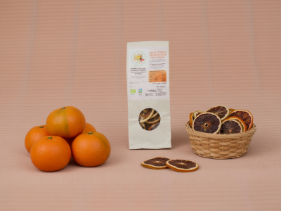 Mixed Box 20.1 kg (20 kg mandarins + 100 g dehydrated citrus fruits)